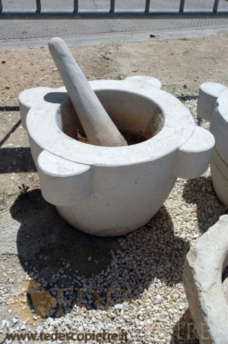Mortai in pietra - immagine 2