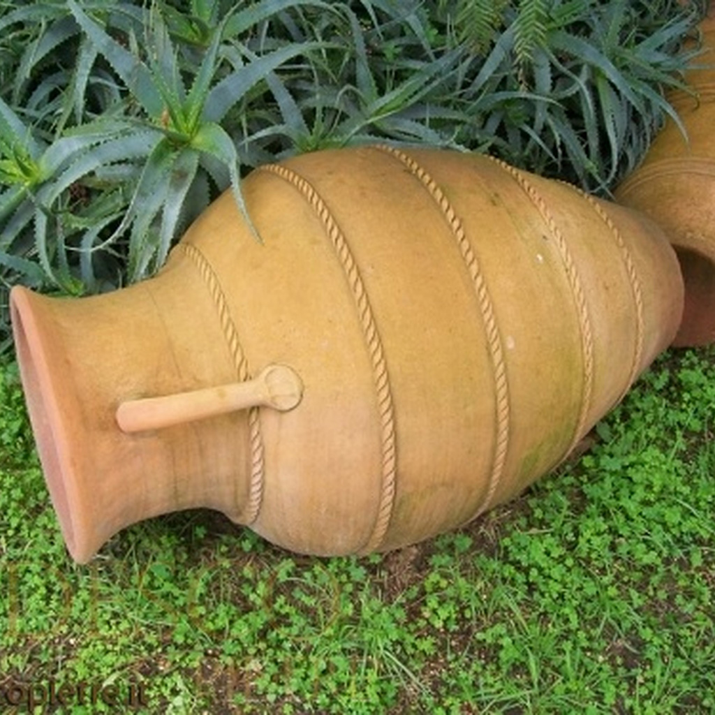anfore-in-terracotta