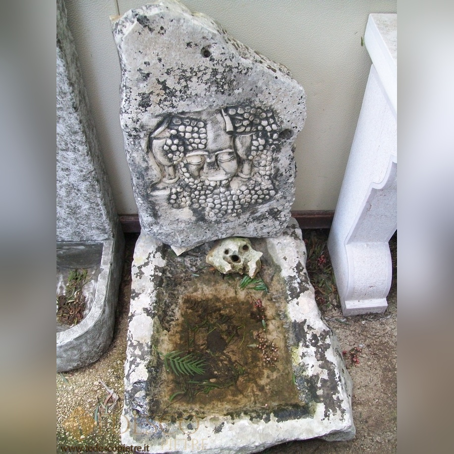 fontana-in-pietra-della-puglia-2014