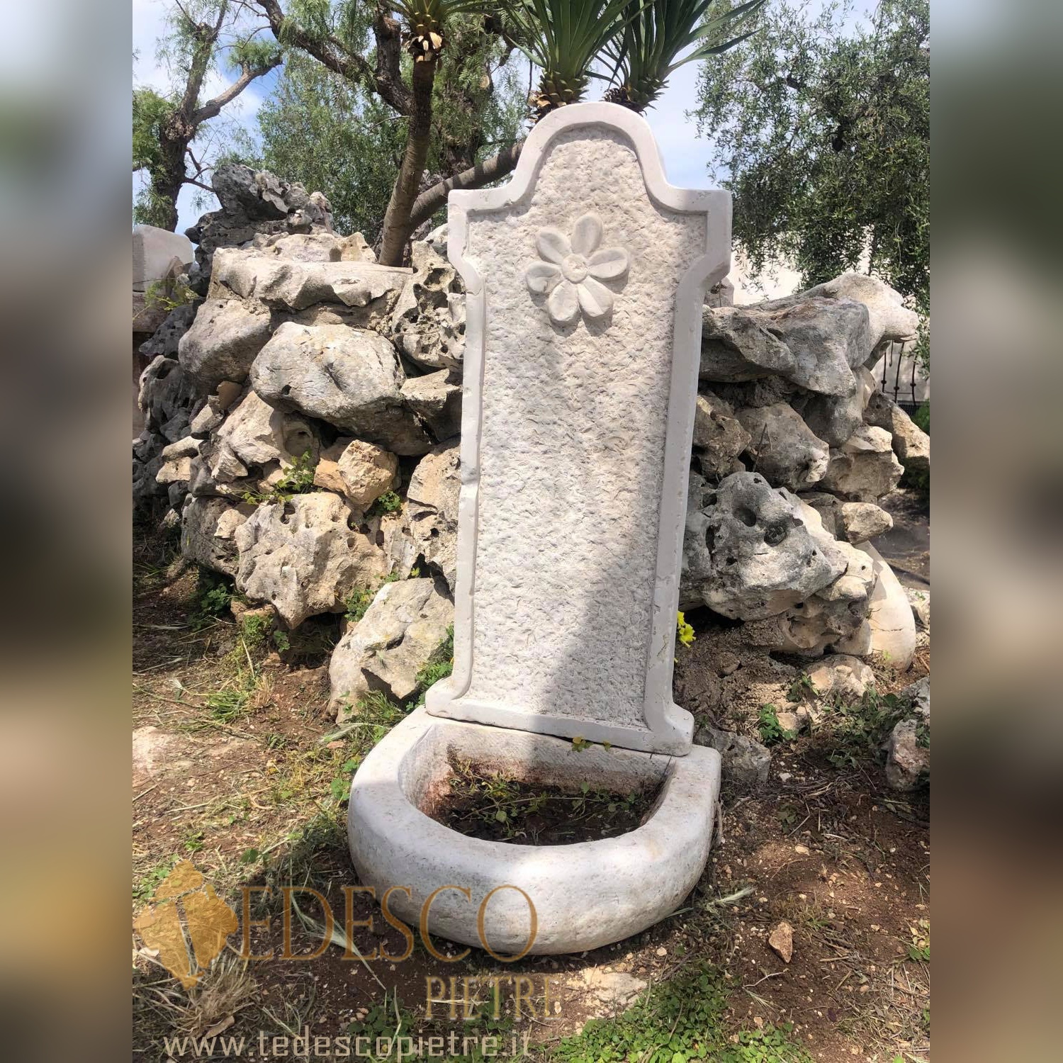 fontana-in-pietra-lavorata-2039