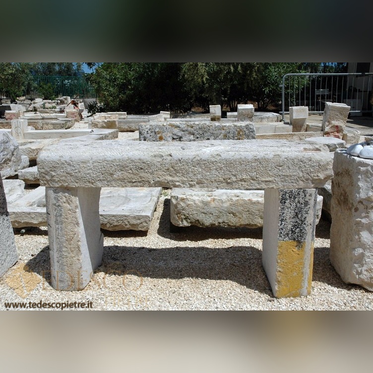 panchina-in-pietra-antica-3401