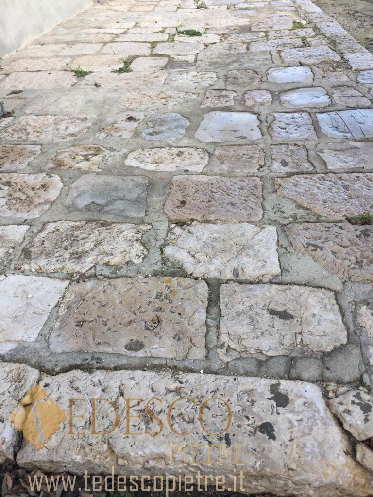 Pavimento antico Stradale - immagine 3